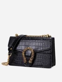 “Unveiling Alana: The Ultimate Black/White Crossbody Bag Every Woman Needs”